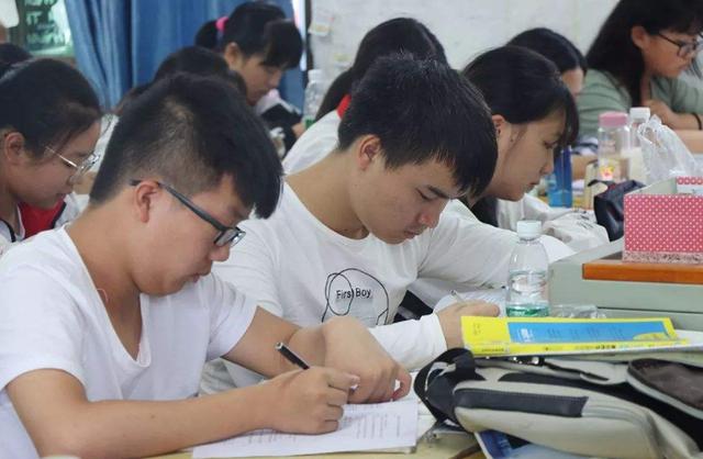 高考志愿是否被录取怎么查,高考志愿填报后如何查看档案