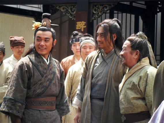 水浒传武松看见哥哥被人欺负,武松评价柴进