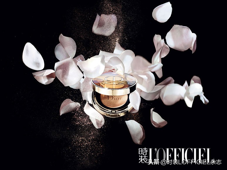 一束芬芳扑鼻的花,一束芳华水乳