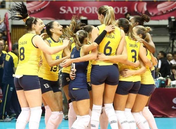 女排为什么一定要穿短衣服,女排为什么穿长筒袜