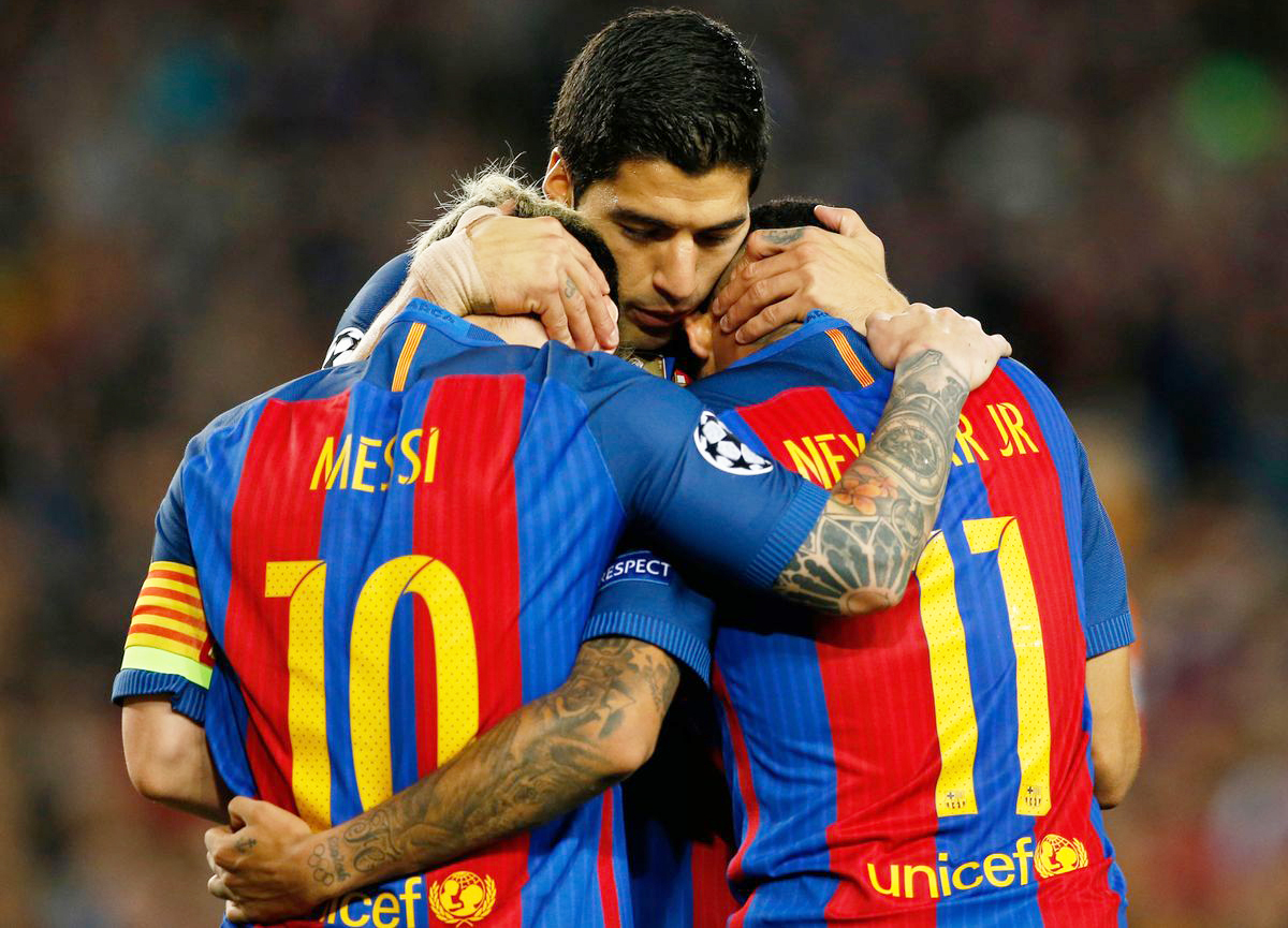 c罗足坛最新动态,足坛最新动态巴萨