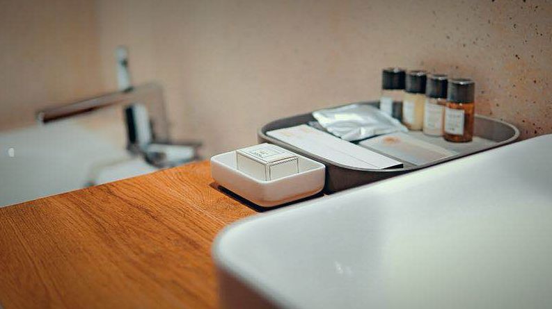 莫干山环山溯溪野奢美宿,奢到极致