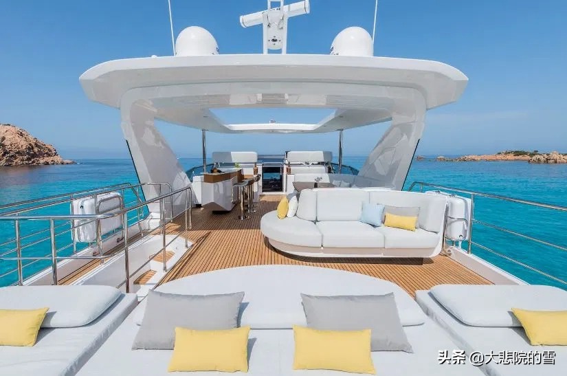 c罗晒游艇度假照,c罗晒与家人度假照c罗的生活照