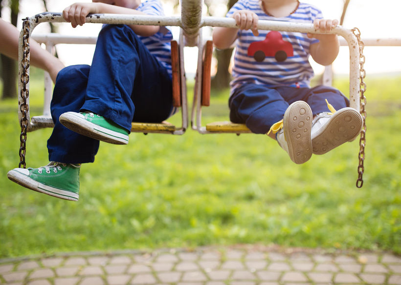 这么小的孩子懂什么感情”,这句话太扎孩子的心了