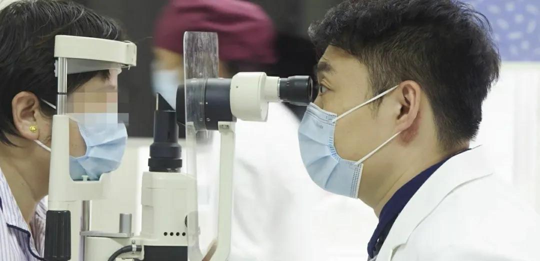 面对生死医生从患者那里学到更多|医师节策划