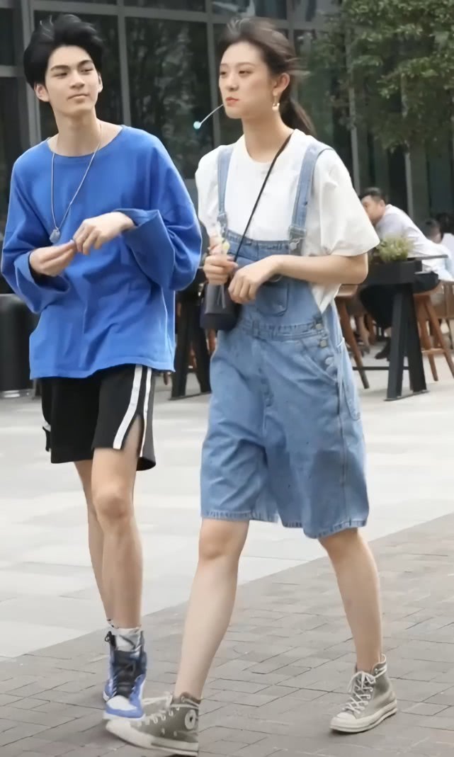 粗鞋带固定鞋舌的鞋带绑法,鞋孔只有五个的鞋带绑法