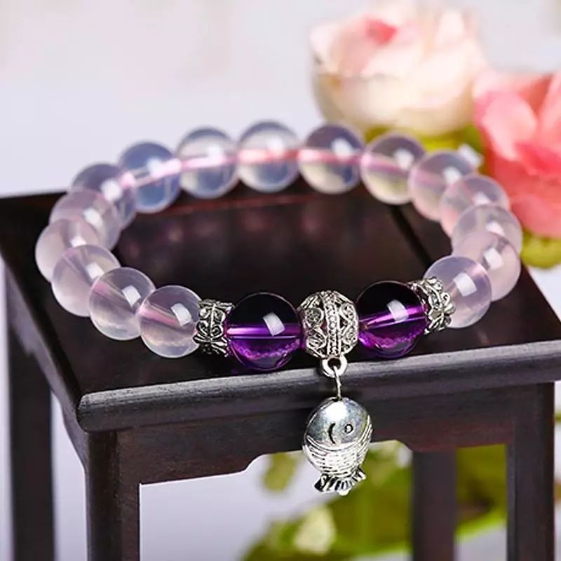 手串忌讳戴几颗珠子,手串的佩戴方法和讲究