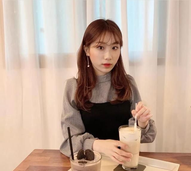 方圆脸适合的发型推荐,方圆脸女生适合什么发型