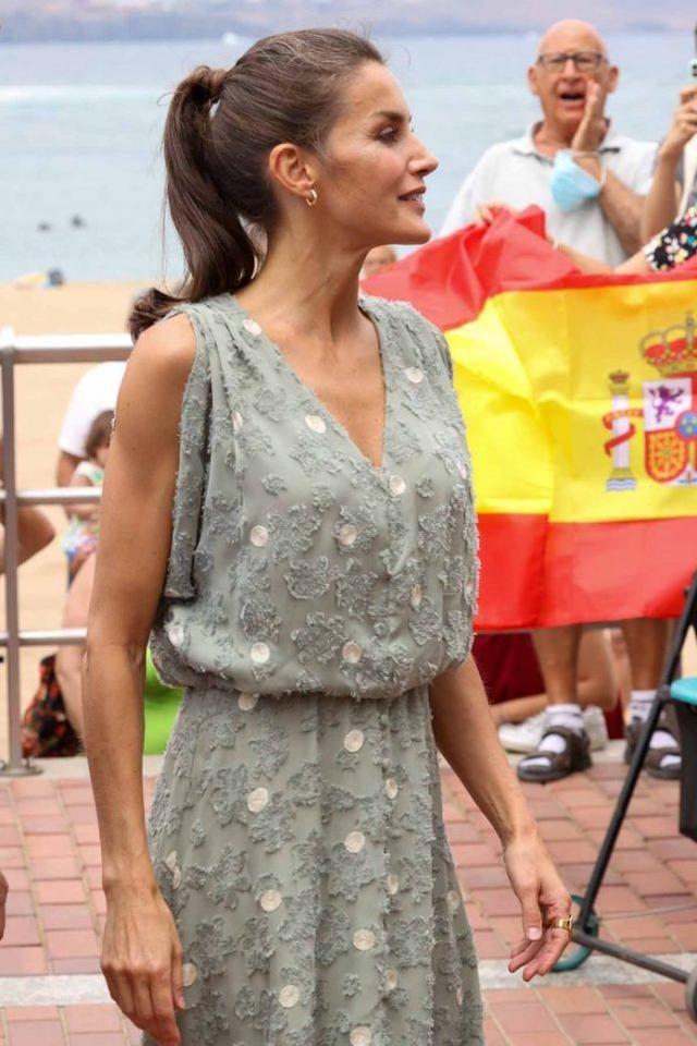 西班牙王后身材太好,西班牙王后优雅体态