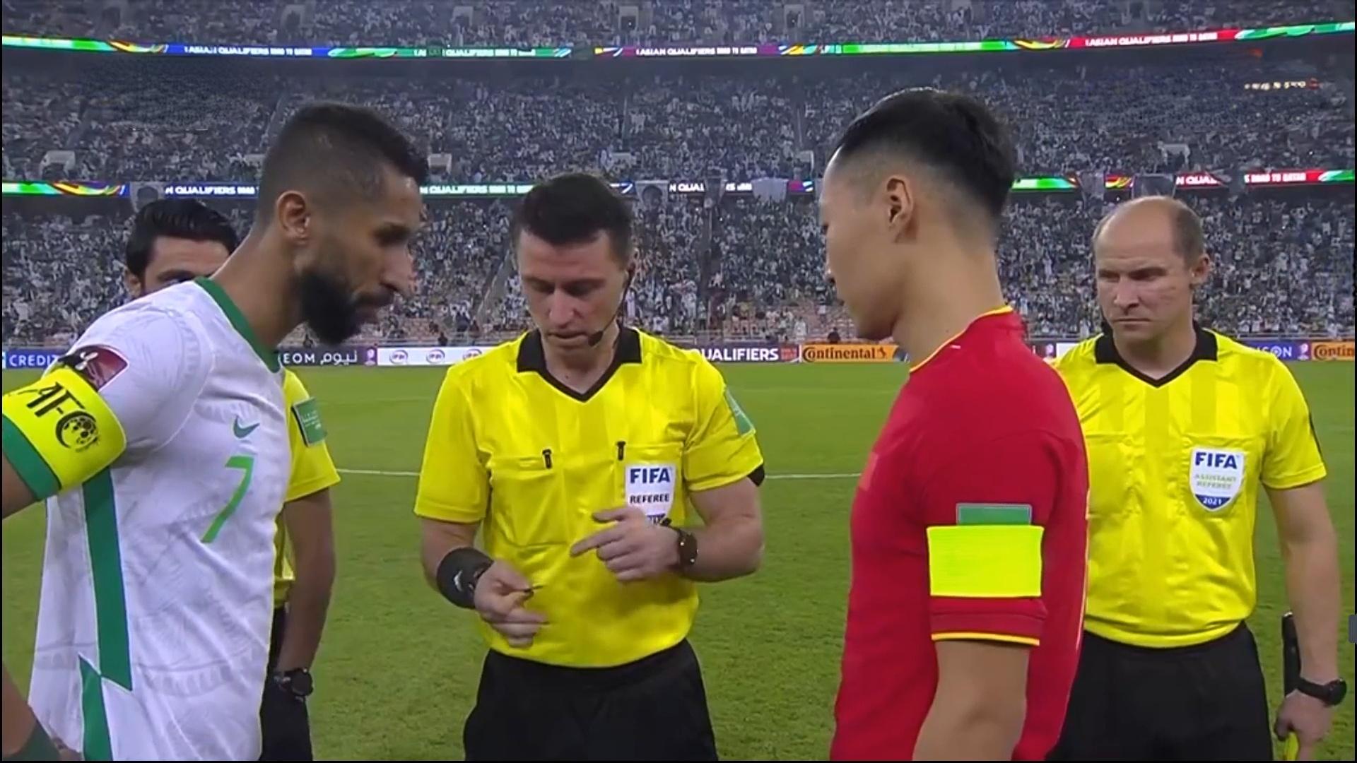 国足2-3憾负沙特,国足3-4惜败沙特遭淘汰