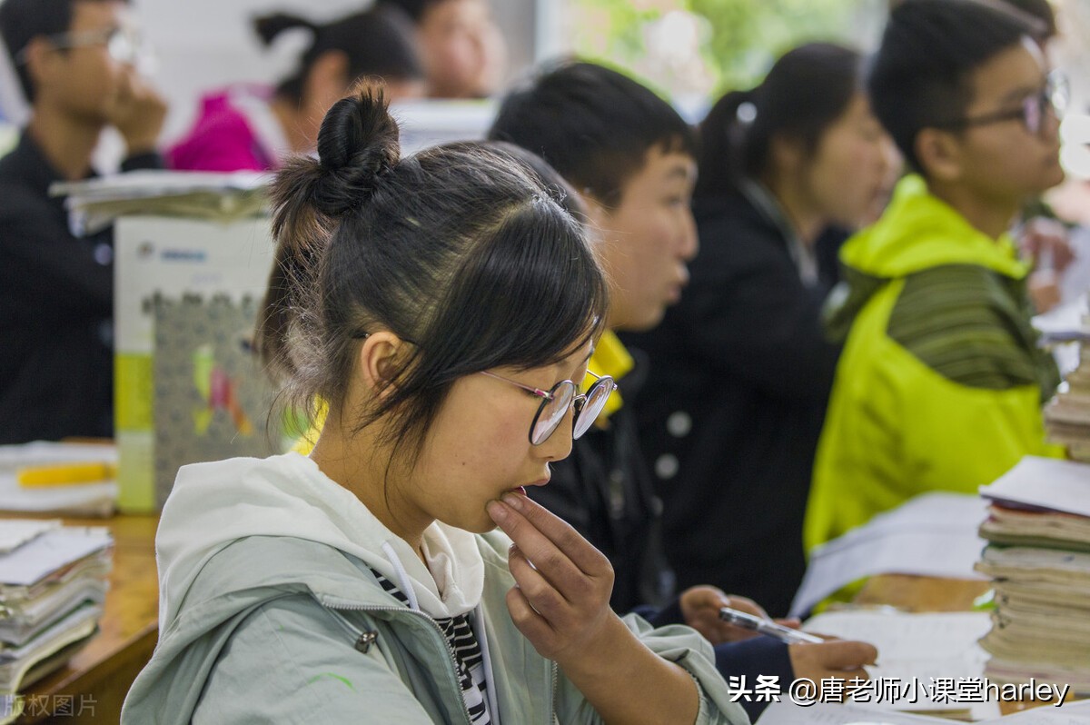 中考必备数学一次函数运用公式,中考数学一次函数的应用基础难度