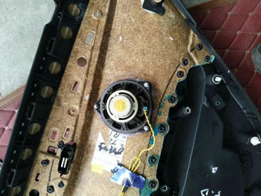 宝马530哈曼音响效果,宝马16个喇叭哈曼