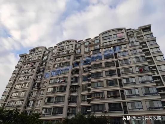 800万买的学区房,800万可以买什么房子