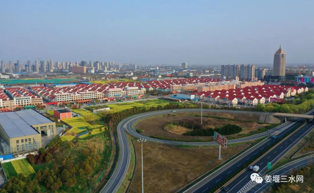 姜堰城门在哪,姜堰二中西大门