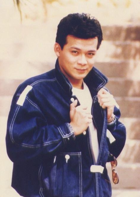 容忍妻子出轨，屡遭背叛却不离婚，黄日华才是真男人