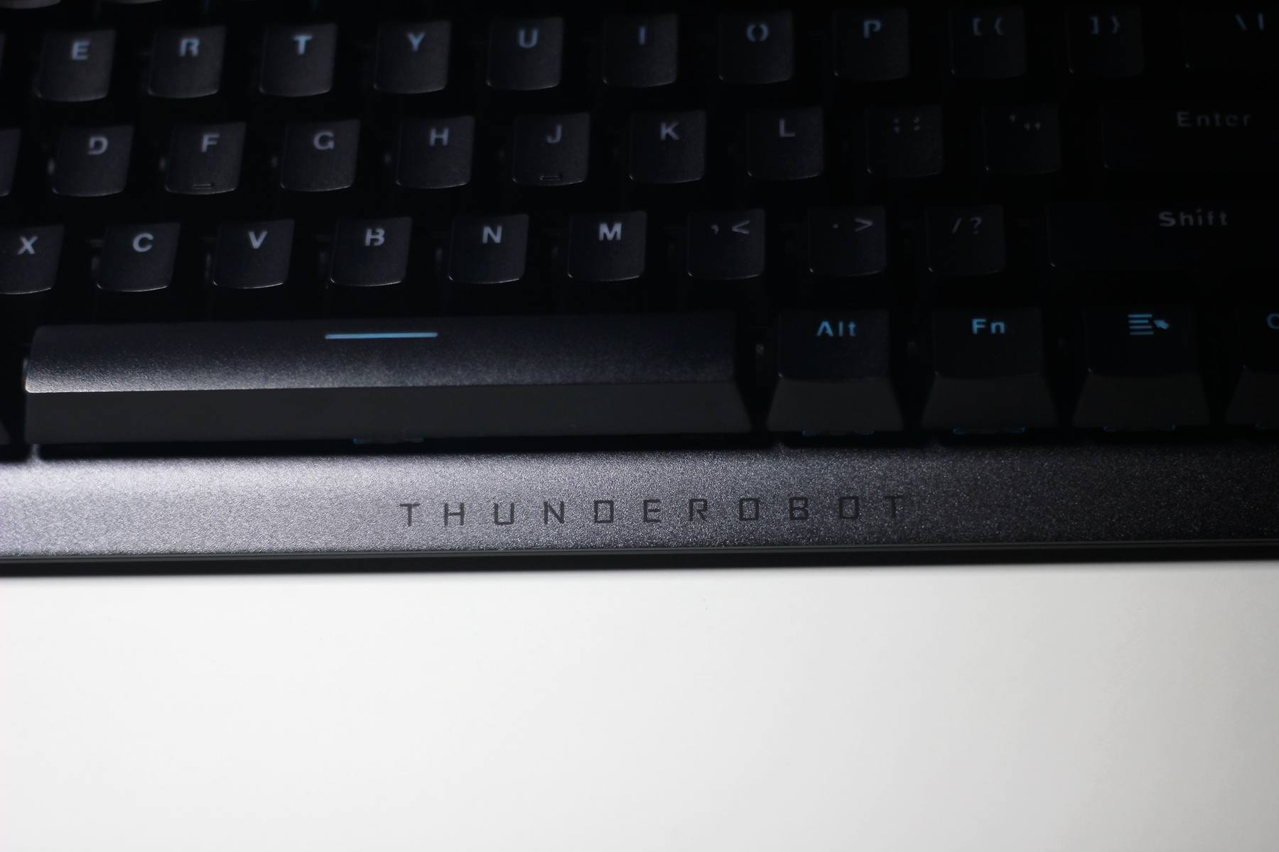 雷神玄龙机械键盘kl5087体验,多功能双头灯二合一复合灯