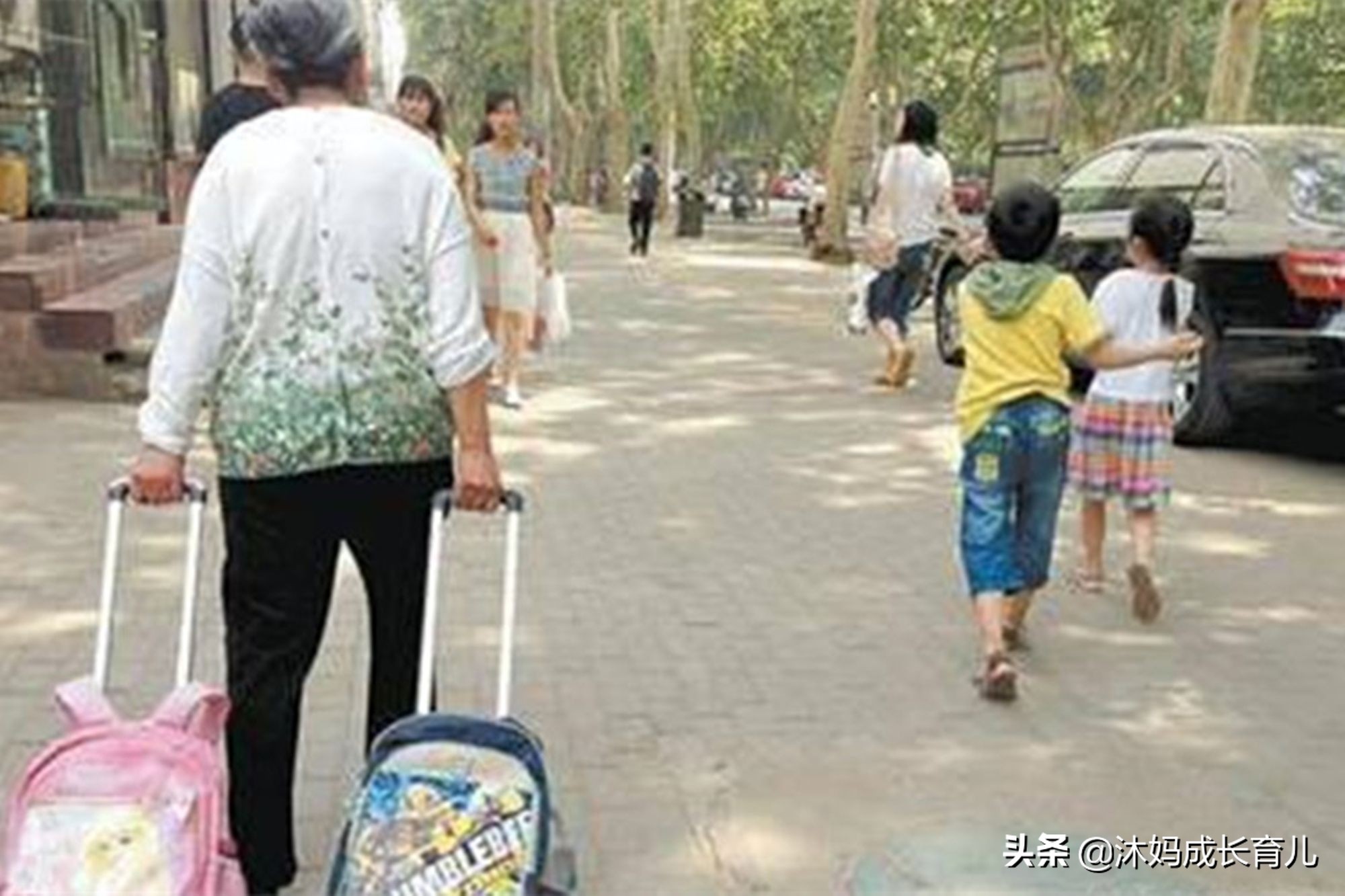 婆婆帮儿媳妇带娃就应该感谢吗,婆婆帮儿媳带孩子要给辛苦费