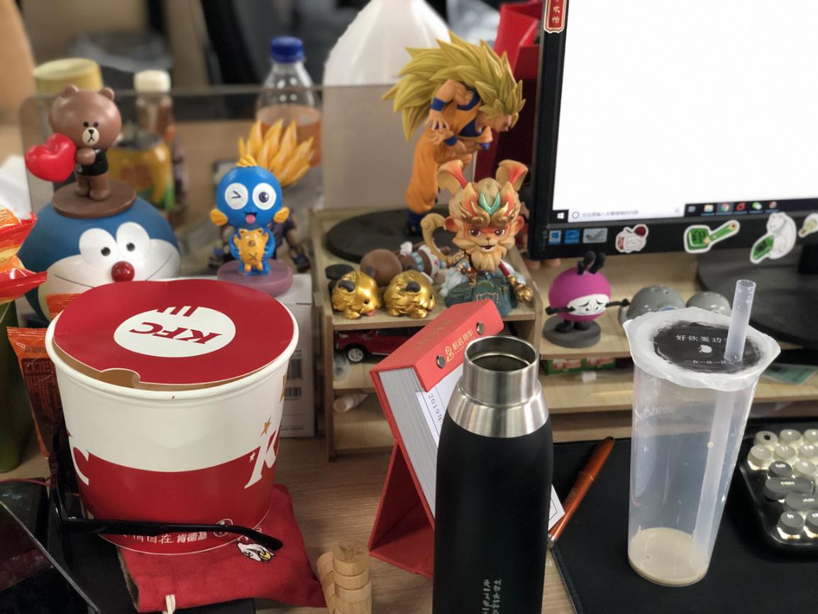 互联网大厂的工位,互联网公司工位布局