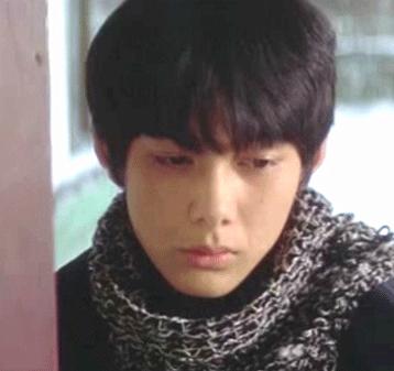 他是世纪美少年，她帅到掰弯无数小姐姐，相恋10年不婚的神仙眷侣