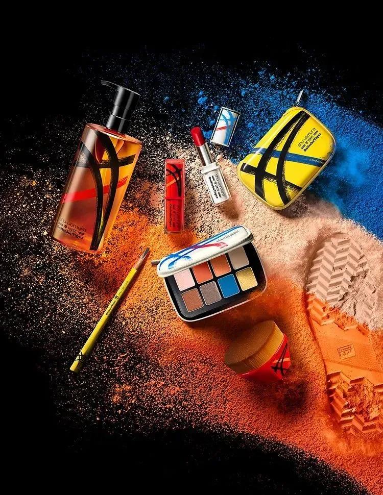 喜茶和fenty联名,fentybeauty喜茶联名腮红