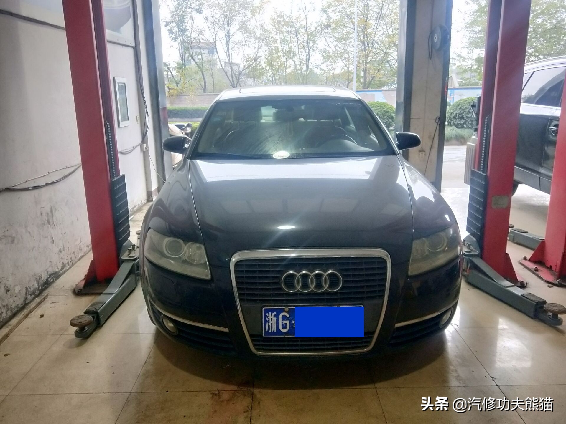 16款奥迪a6l2.5自吸发动机漏油,奥迪a6l2.4免拆烧机油处理靠谱吗