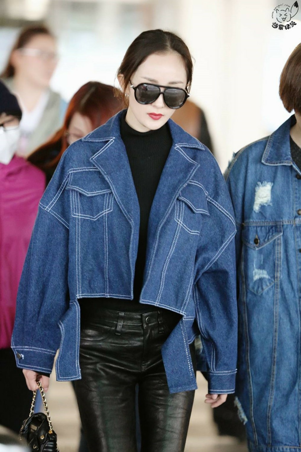 迪丽热巴杨幂穿搭,杨幂迪丽热巴穿衣风格