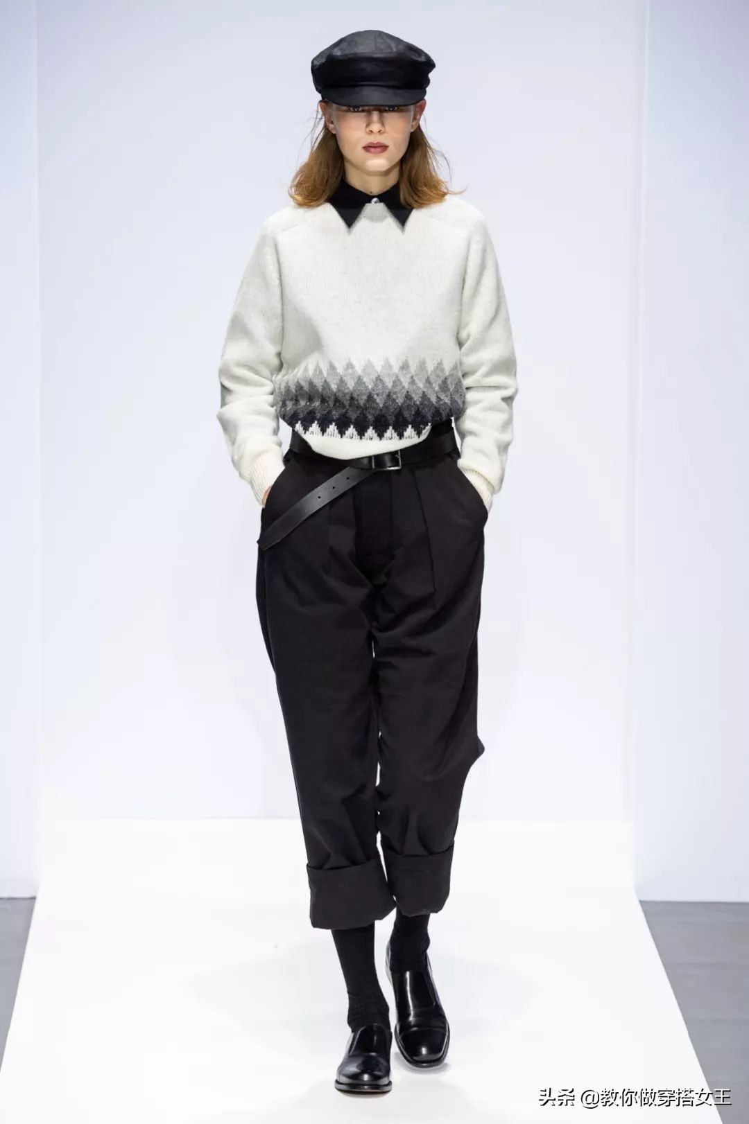 2020最潮搭配少不了这一条工装裤,初秋工装裤搭什么上衣