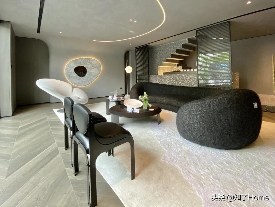 DGS春季大秀邀请函在手做生活的VVIP