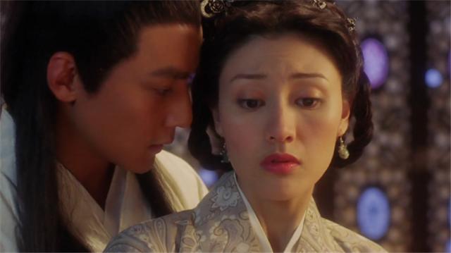 花魁杜十娘李嘉欣饰演谁,李嘉欣版杜十娘怒沉百宝箱