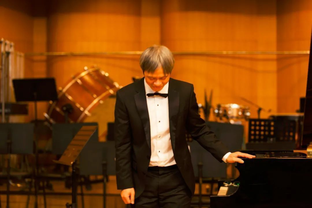 陆庆松螺丝不肯拧紧,陆庆松螺丝不肯拧紧文章分析