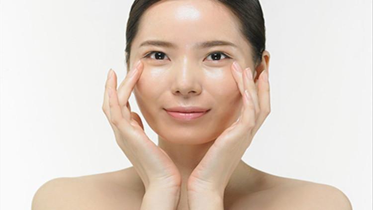 花西子粉饼怎么挑选,芭比波朗粉饼色号挑选