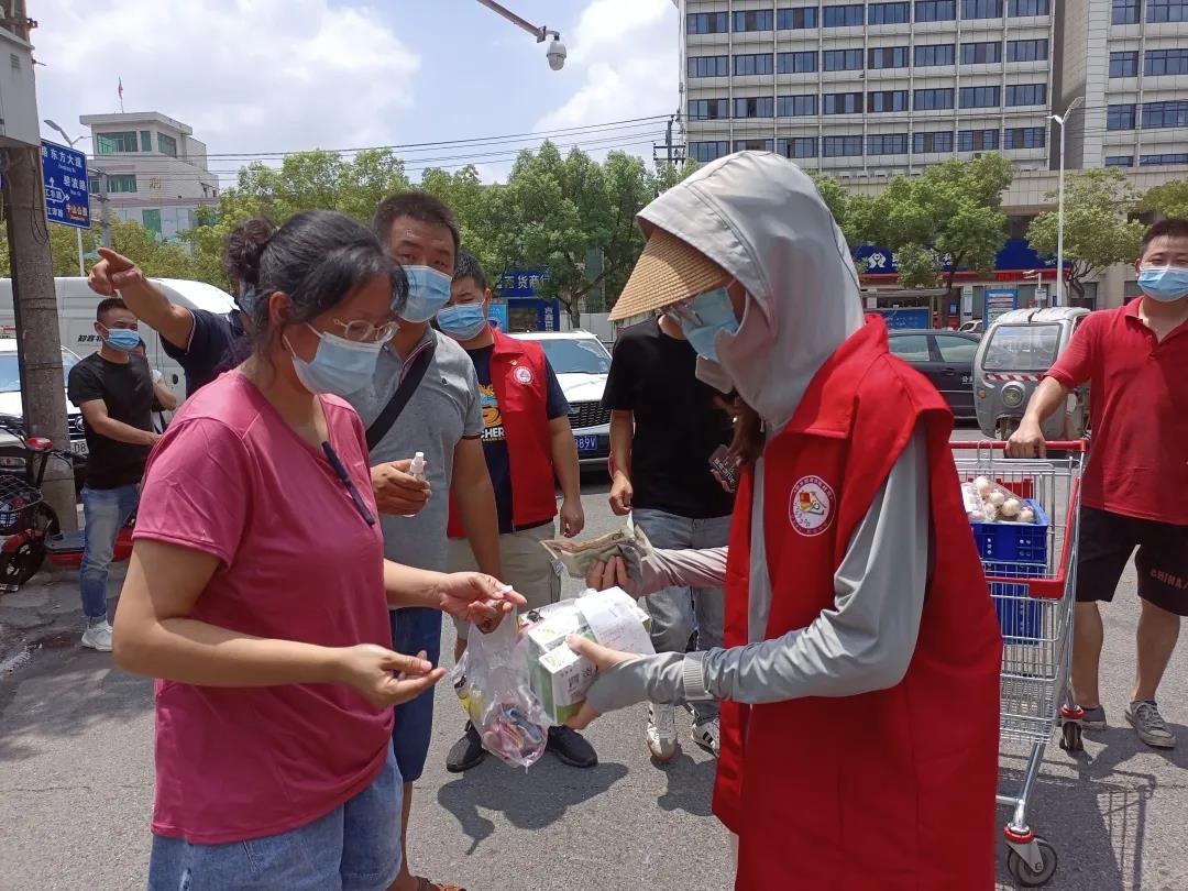 疫往无前践初心疫不容辞担使命,疫往无前