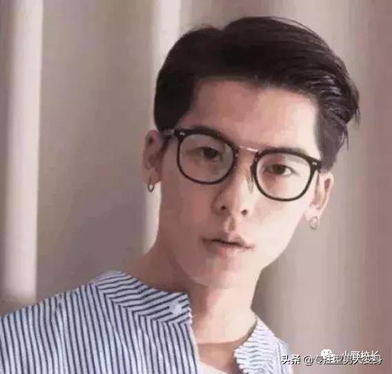 法式刘海发型学生党怎么剪,学生党剪什么发型