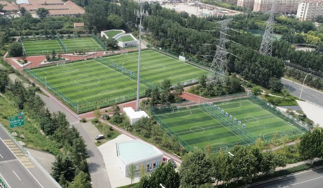 三探“足球桃花源”青岛城阳：人均足球场数量达欧洲足球发达国家水平