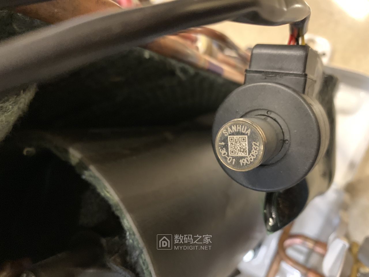 小米新一级能效空调1.5匹拆解,小米1.5匹空调新一级能效拆解