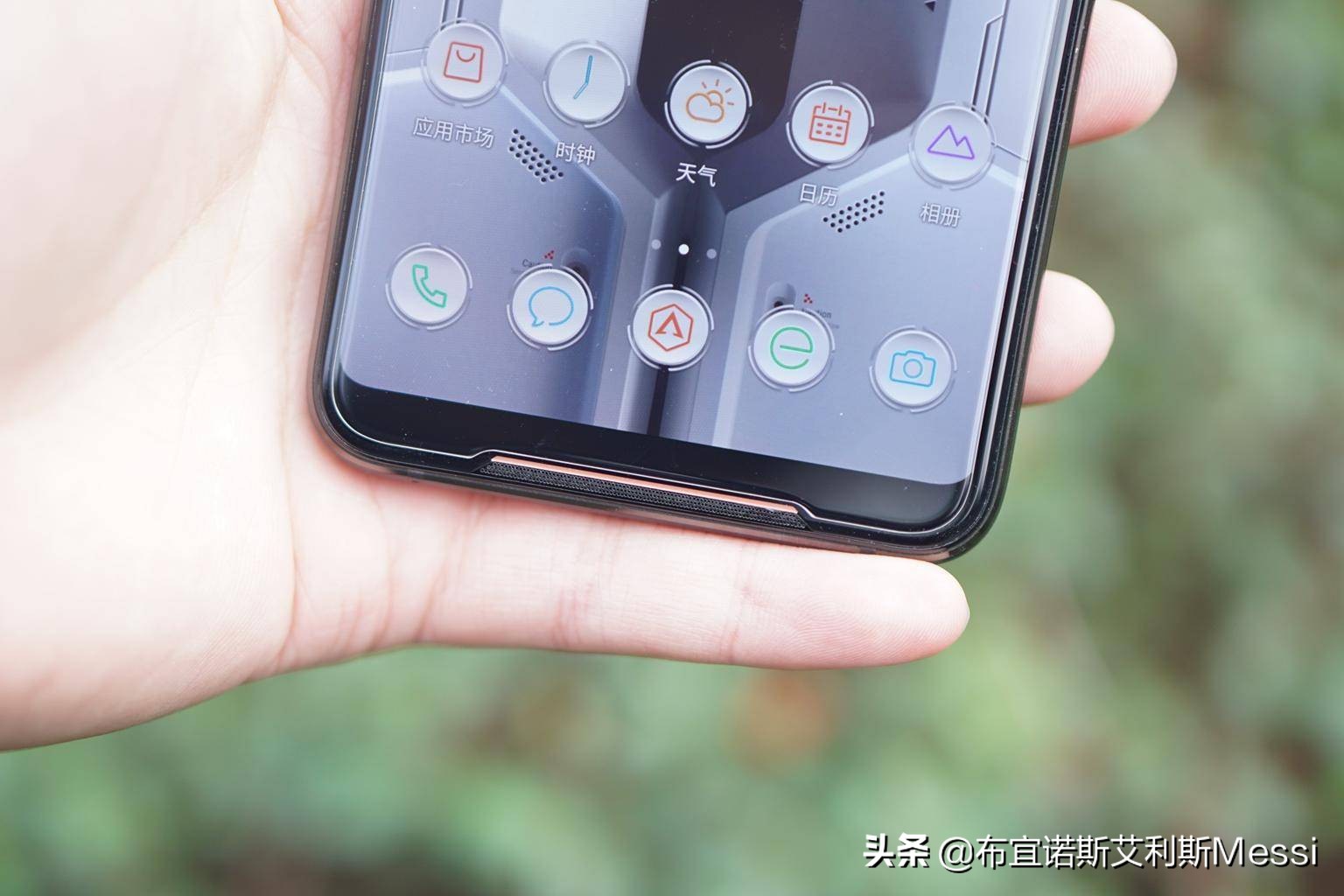 华硕rog2跑分,华硕rog2换屏