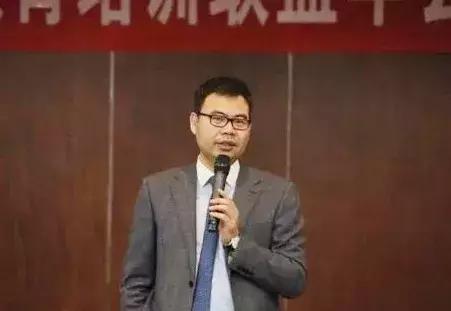 俞敏洪和徐小平怎么产生的矛盾,俞敏洪对话徐小平直播完整版