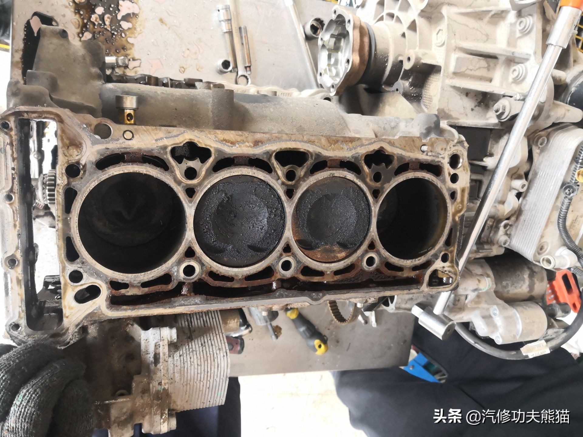 大众cc烧机油什么导致的,大众cc烧机油有多厉害