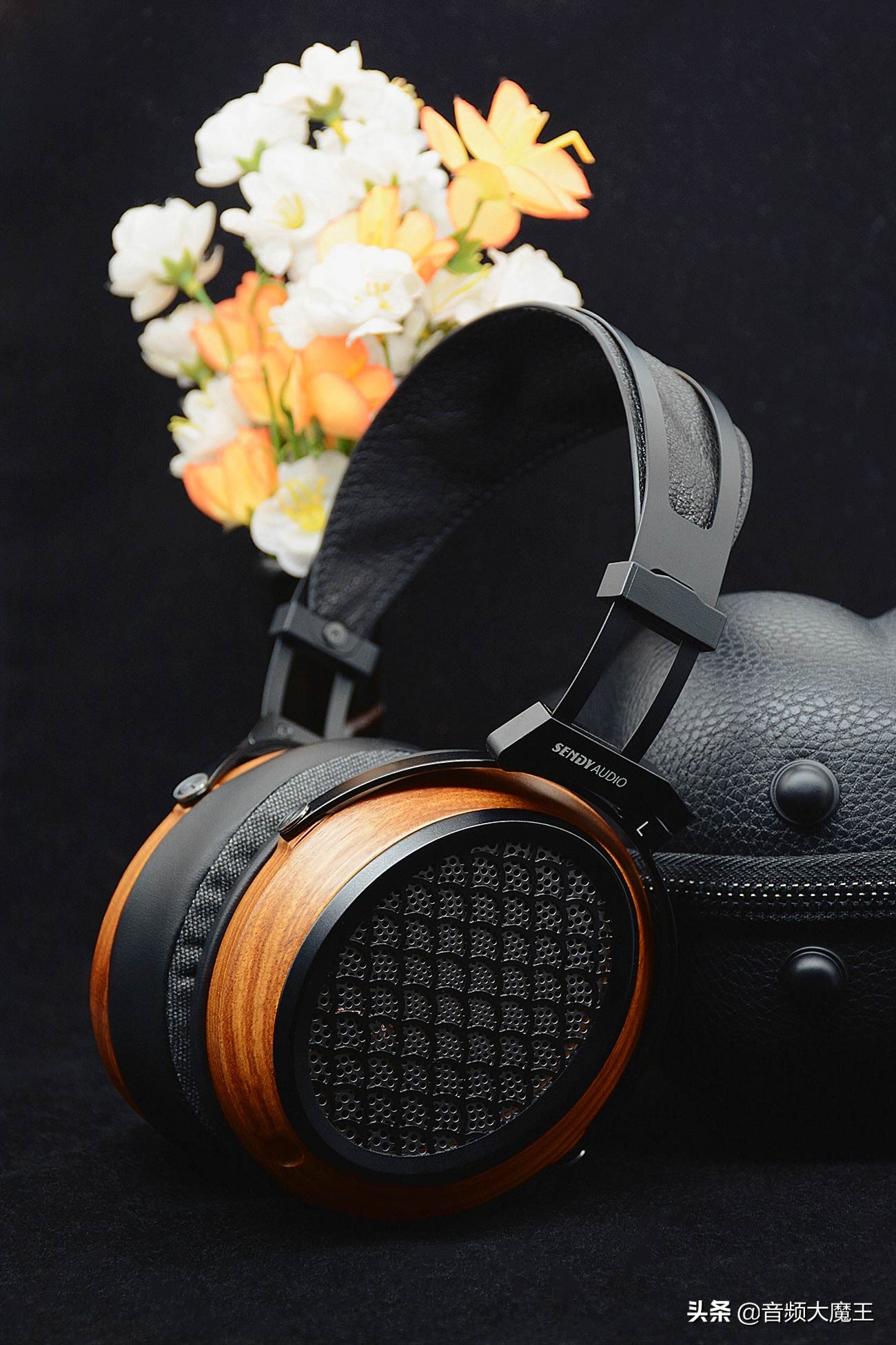 木匠与美人——SendyAudio黑美人Aiva平板耳机评测