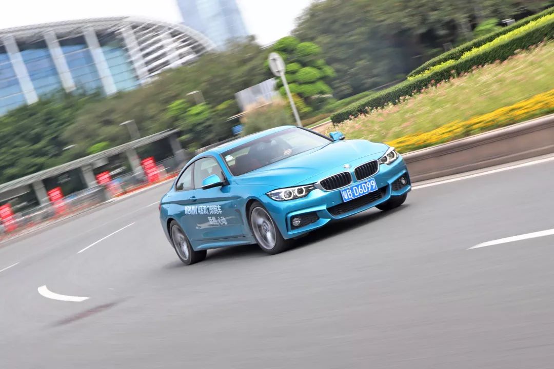 3系到底值不值得入手,进口宝马3系和华晨宝马3系区别