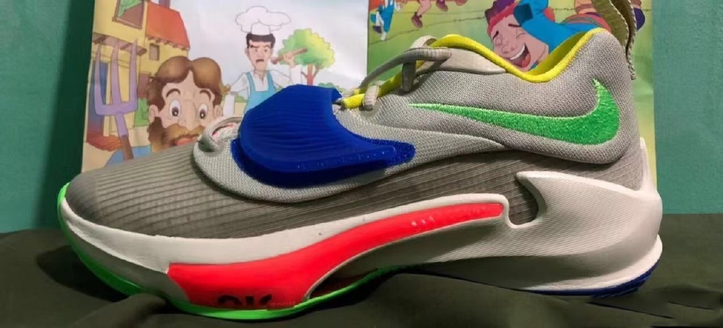 字母哥3代篮球鞋偏大还是偏小,字母哥球鞋3代上脚合集