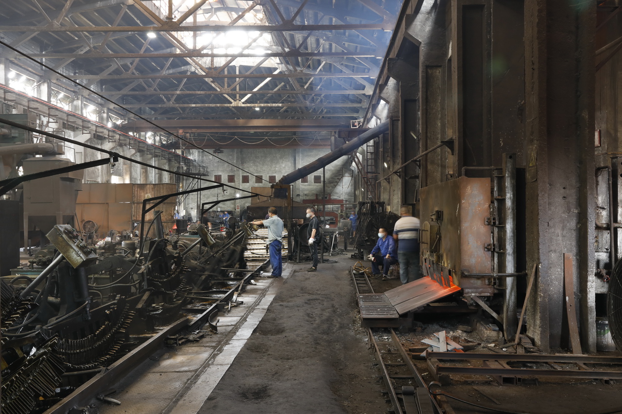 武汉钢板弹簧总成,武汉东风系列