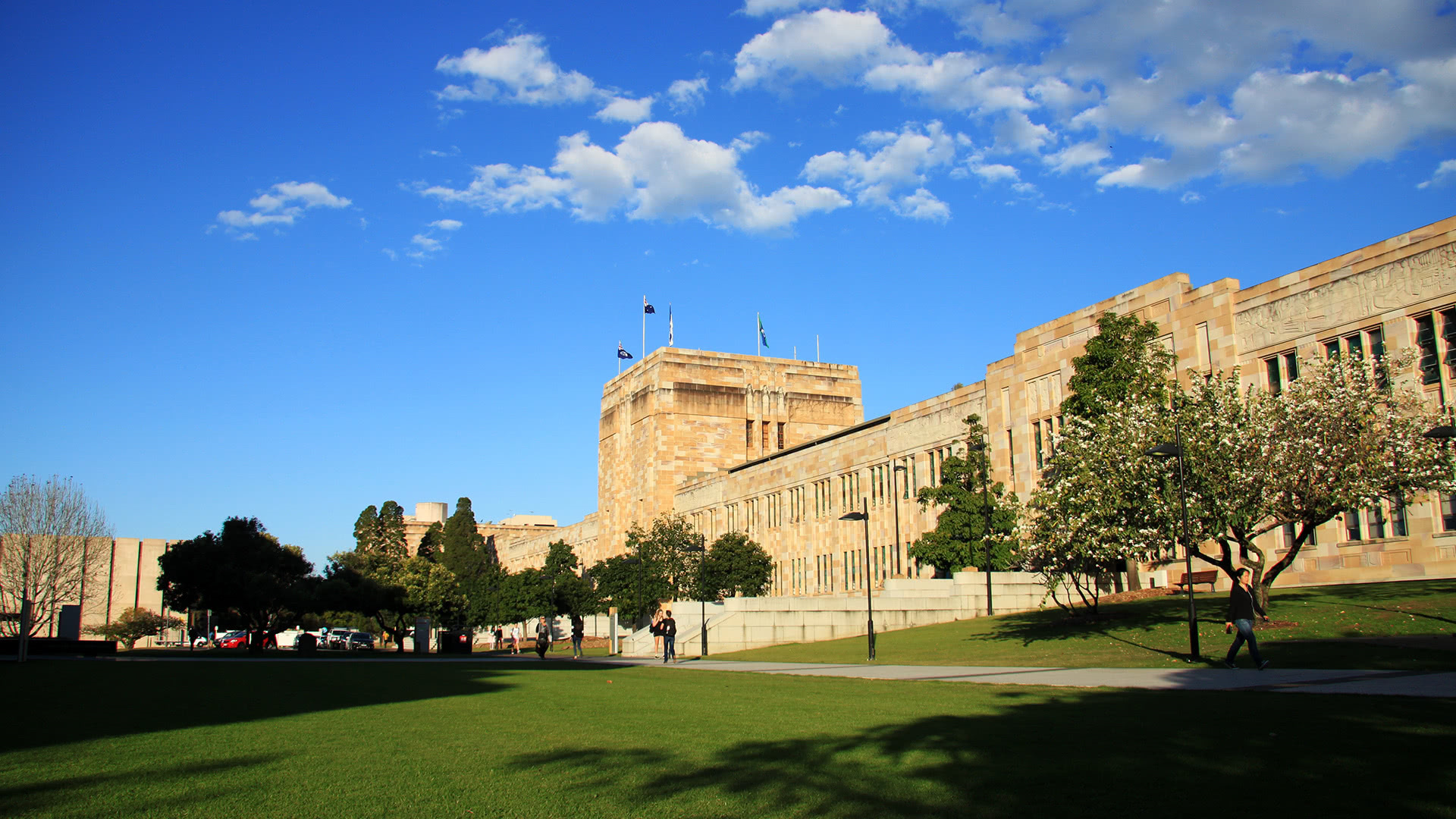 本科和非本科区别大吗,好的本科和普通的本科差别大吗