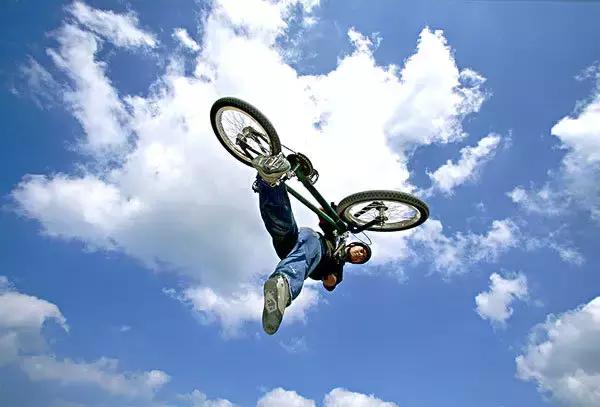 多种骑行模式广告语,骑行标语大全霸气简短