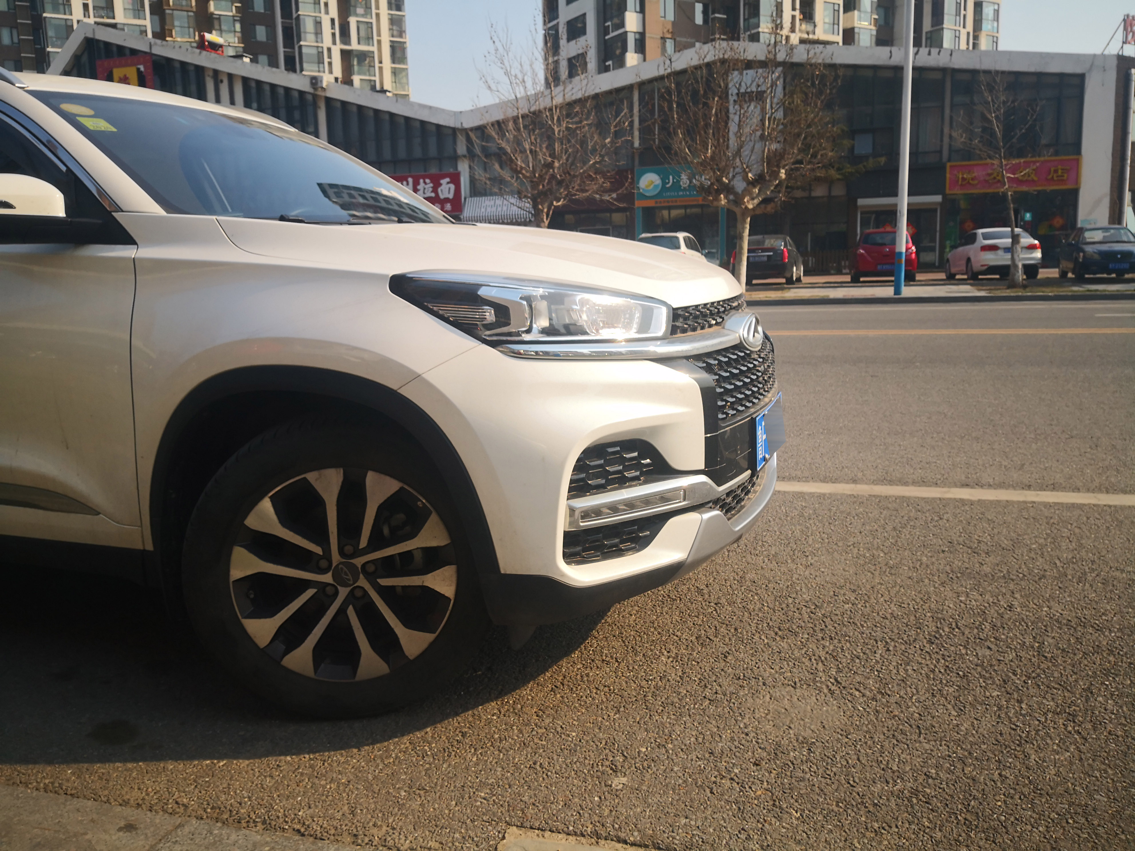 瑞虎8鲲鹏版1.6t和瑞虎8plus1.6t,奇瑞瑞虎8plus1.6t2022款区别