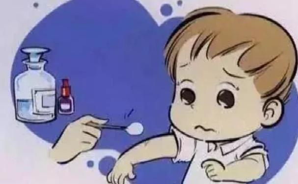 外伤引起的白癜风早期症状,白癜风有外伤一定会同形反应吗