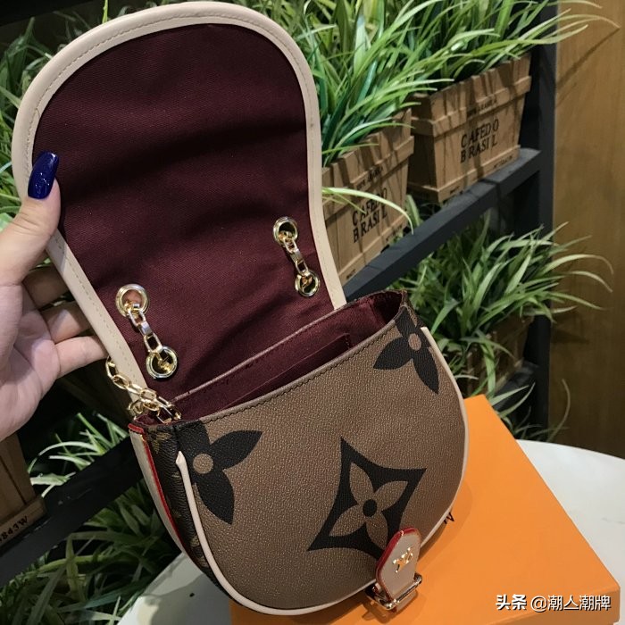 lv19春夏新款中古小猪包彩绘款马鞍包今年最流行款式女神必备