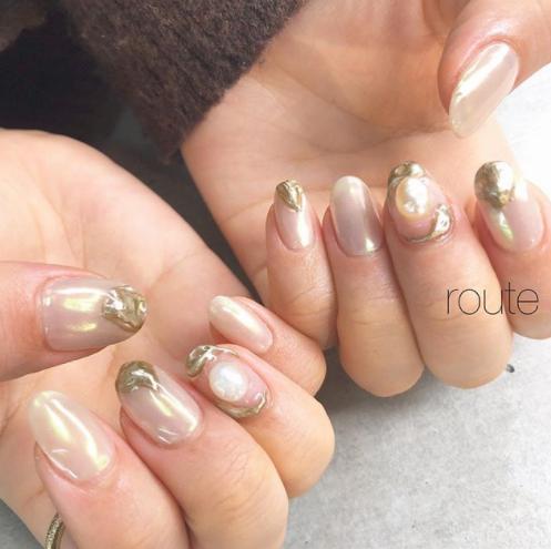 晶石猫眼美甲月牙光,绝美猫眼石美甲