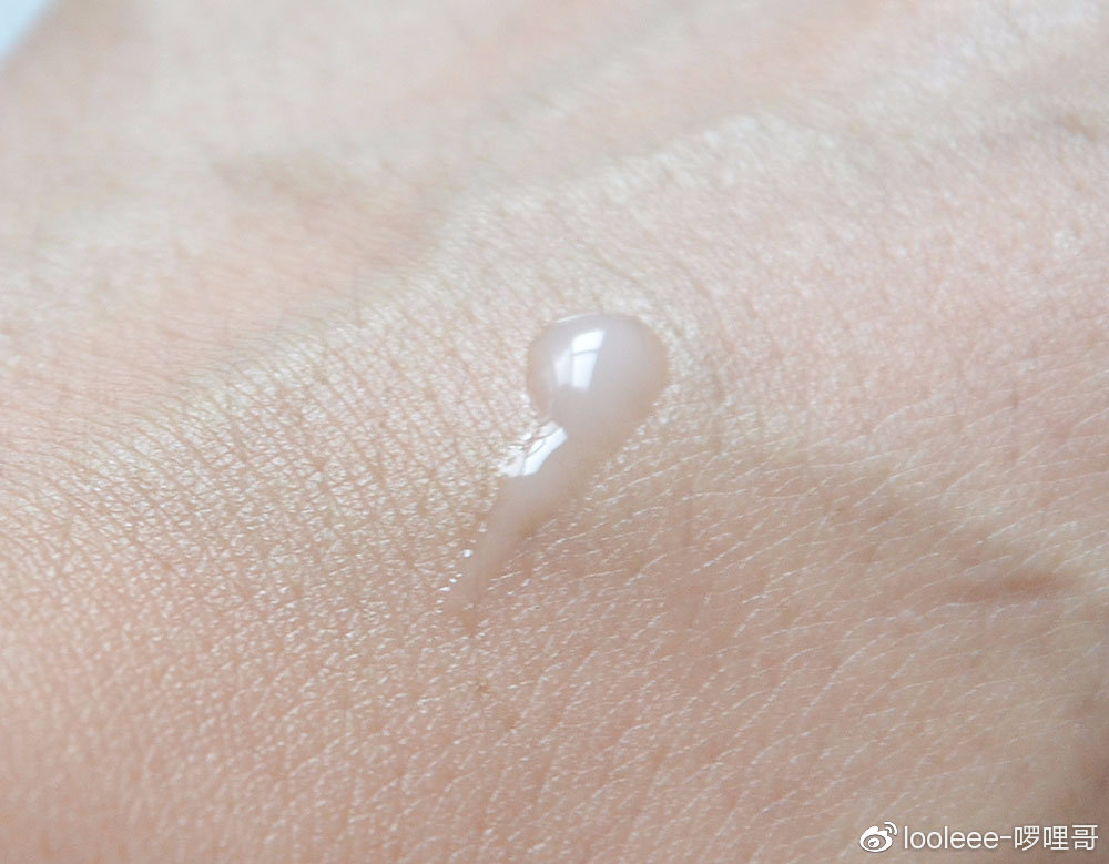 haku美白精华液粉底,haku植物透亮保湿精华6ml