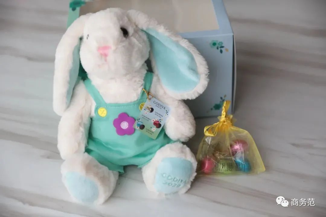 新生婴儿礼物必备物品清单,新生婴儿适合买什么礼物